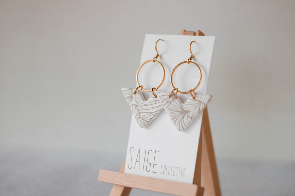 Vivien - White Ginko Floral Clay Earrings